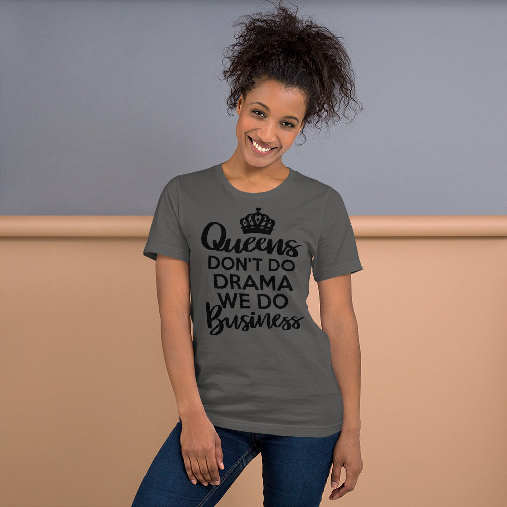 TRAP QUEEN ESSENTIALS SHORT-SLEEVE UNISEX T-SHIRT_Queens Don't Do Drama_QUEEN Collection